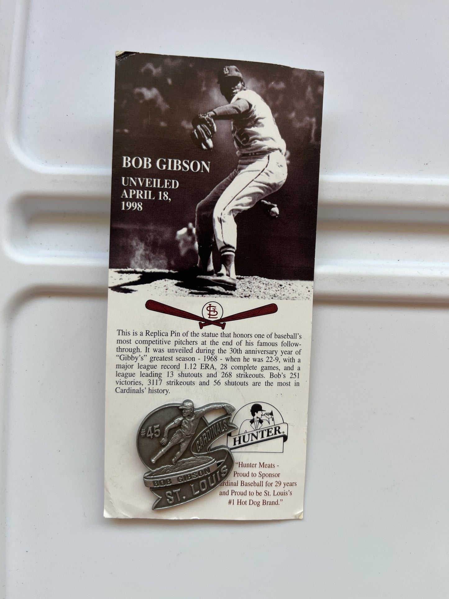 Bob Gibson unveiled commemorative pen