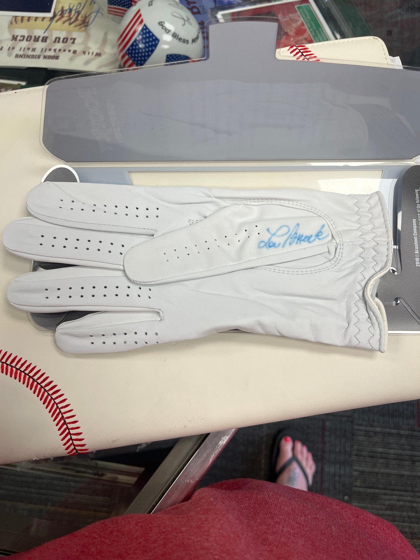 Signed by Lou, Brock, footjoy, golf glove