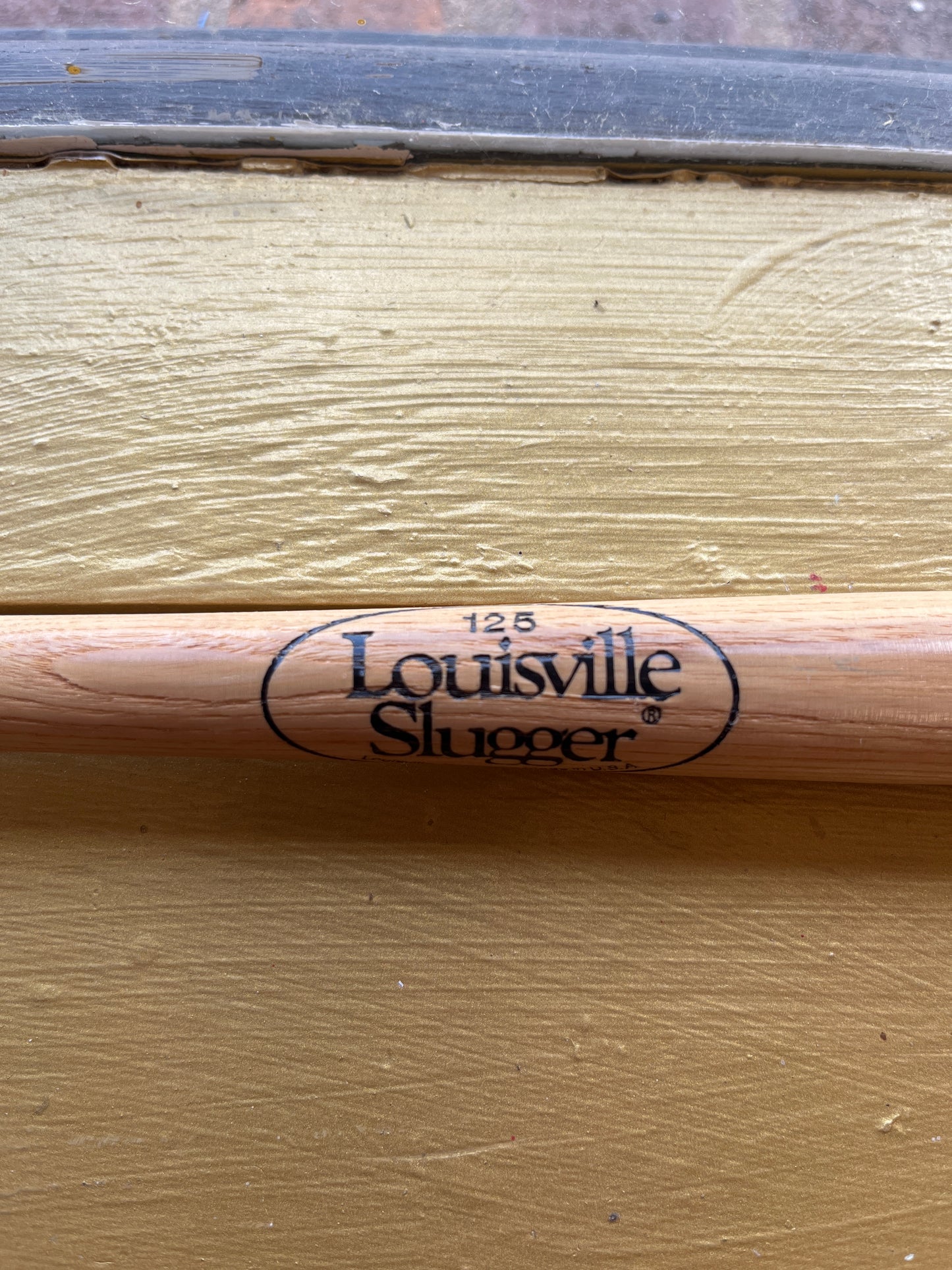 Hall of Fame Cooperstown Louisville slugger mini bat