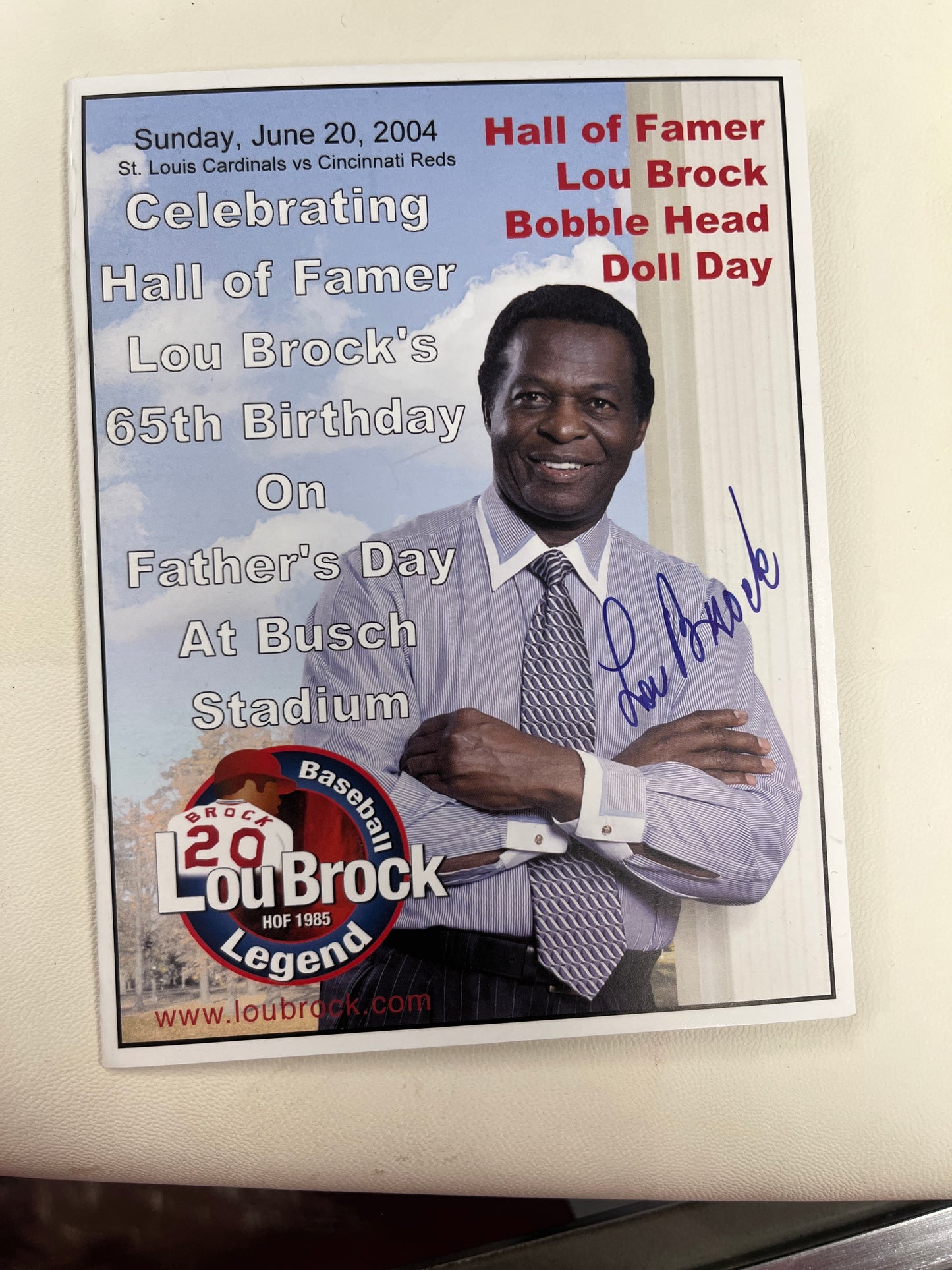 Lou brock signed Bobblehead day Father's Day pamphlet 5 x 7